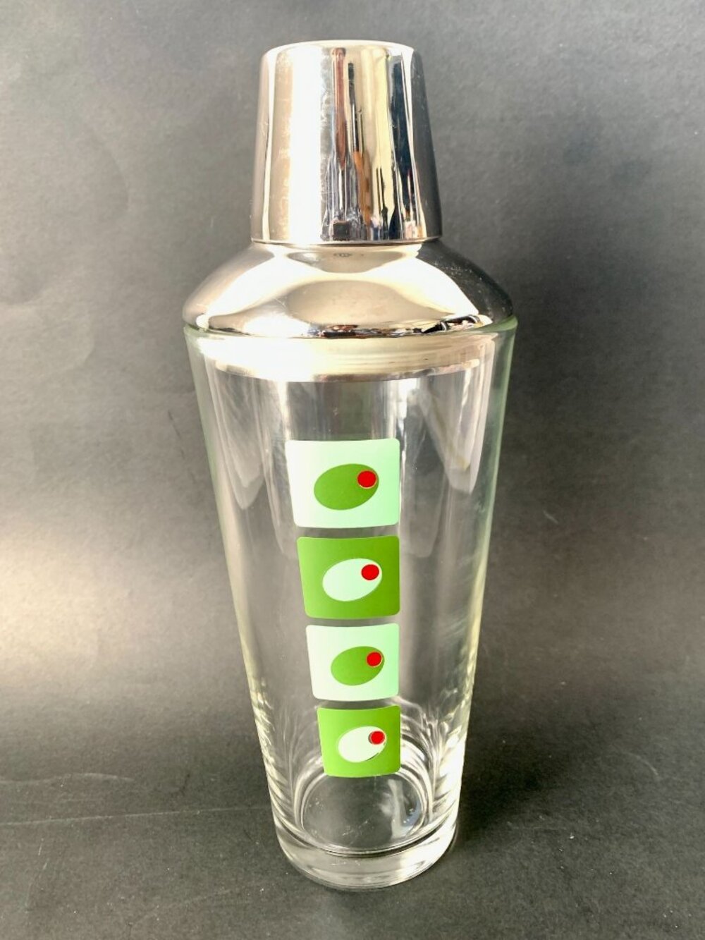 Vintage Cocktail Shaker Martini Olive design